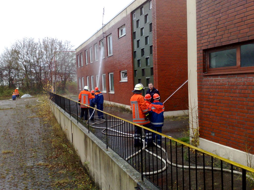 Übung der Stadtjugendfeuerwehr 2009